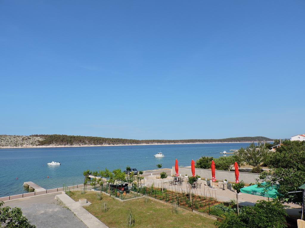 Villa Petra Barbat na Rabu Exterior foto
